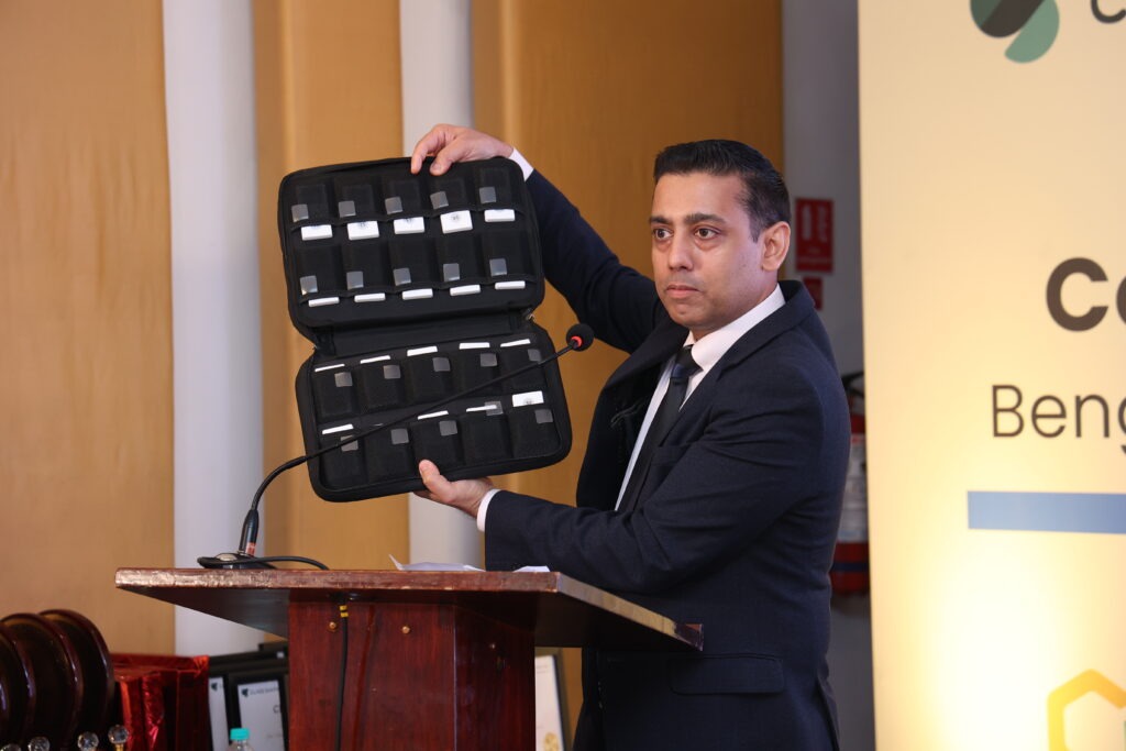 Student Response Systems in Class Saathi bag