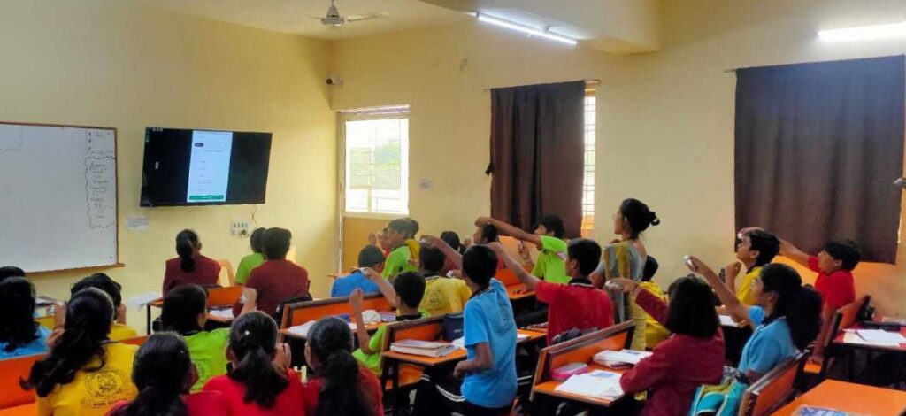 A view of Class Saathi engaged classroom